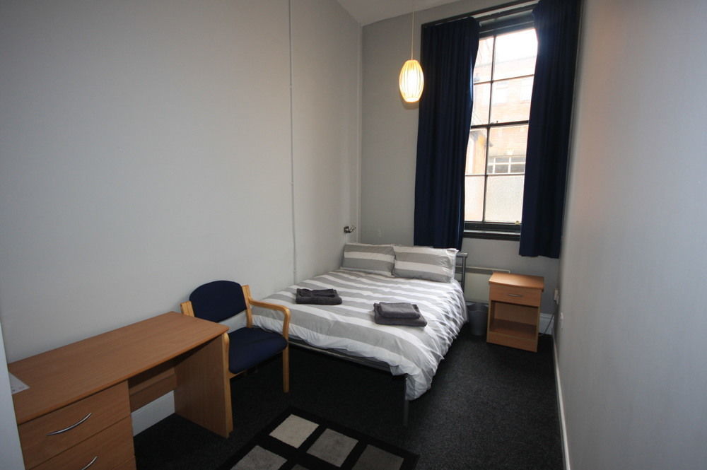 Bridgewood House Otel Stafford Dış mekan fotoğraf