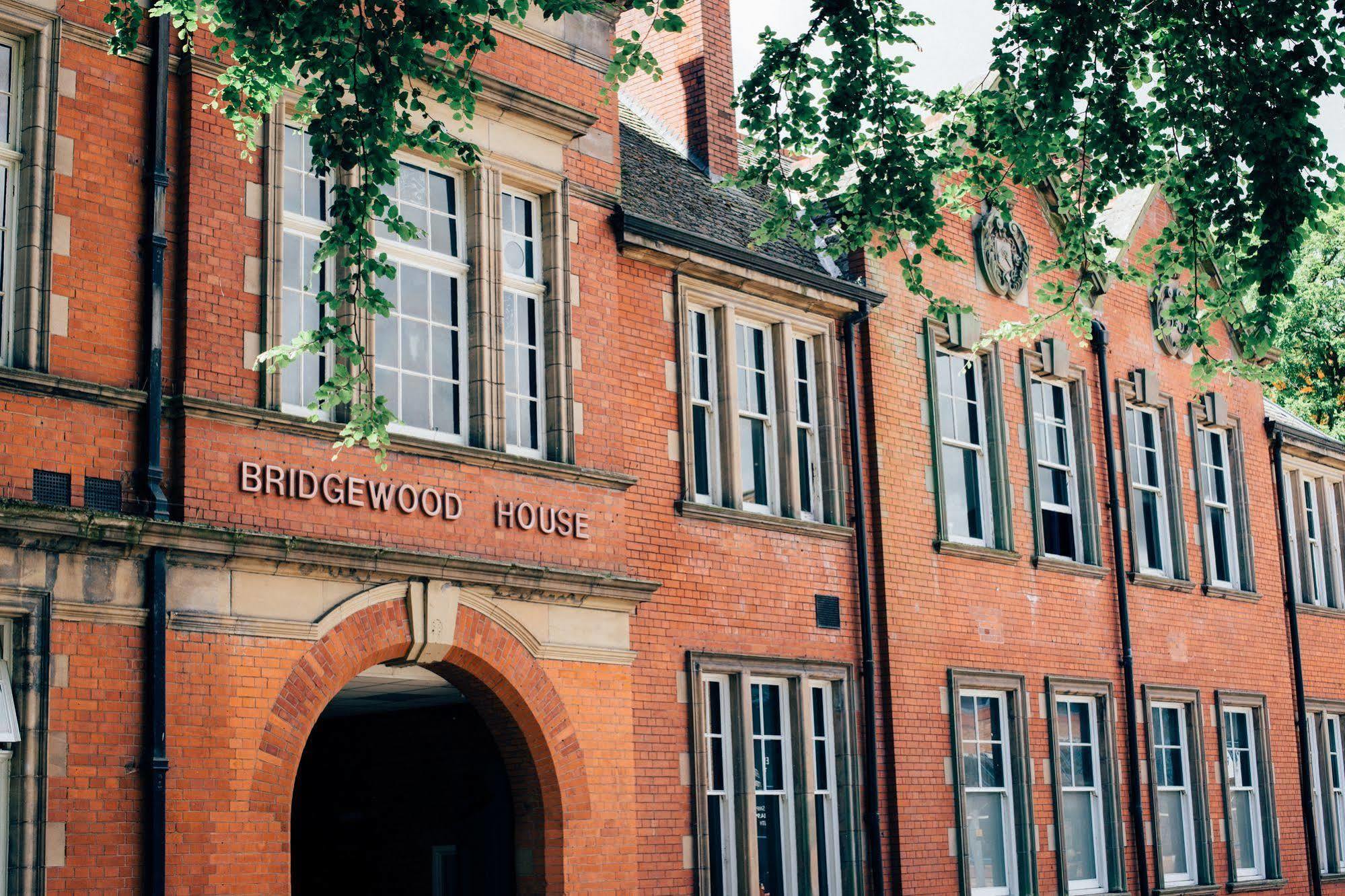 Bridgewood House Otel Stafford Dış mekan fotoğraf