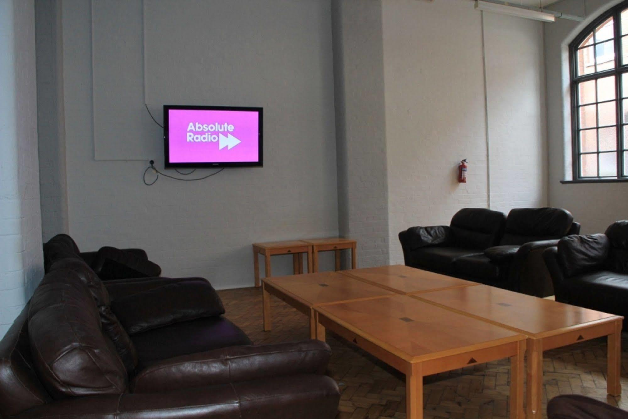 Bridgewood House Otel Stafford Dış mekan fotoğraf