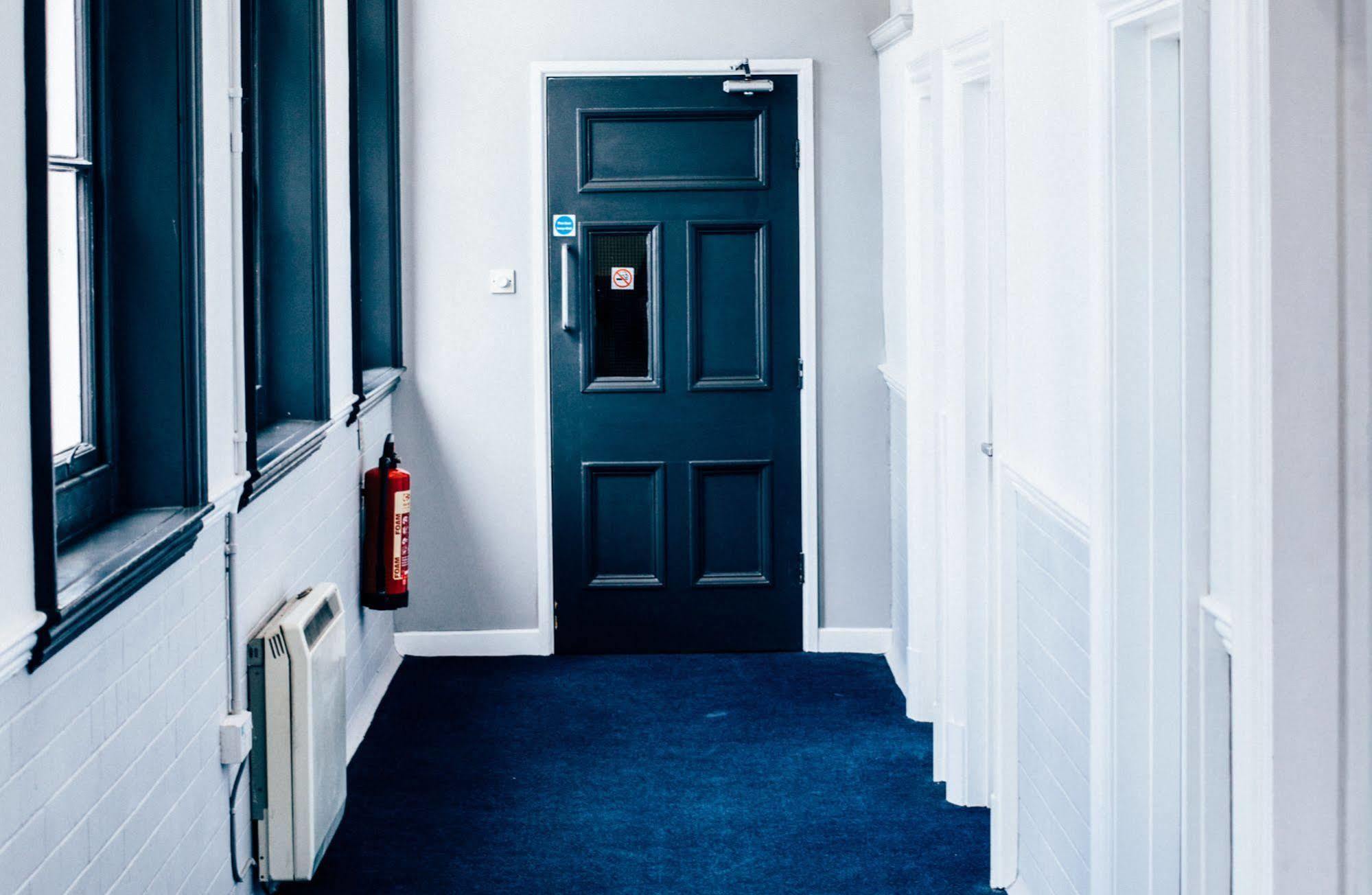 Bridgewood House Otel Stafford Dış mekan fotoğraf